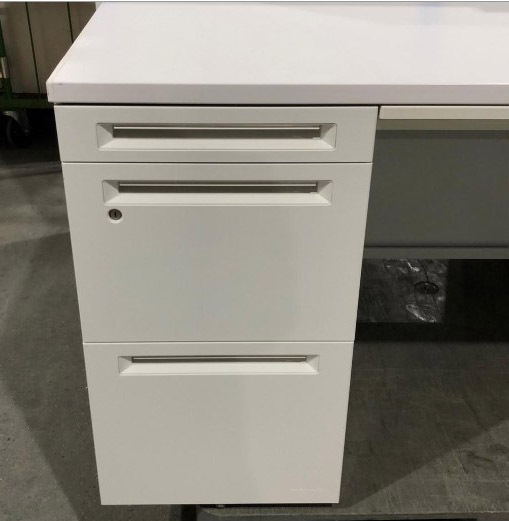 ito-kiCZN W7 with both sides cupboard desk office desk with both sides cupboard desk position member desk position member desk office work desk used office furniture 