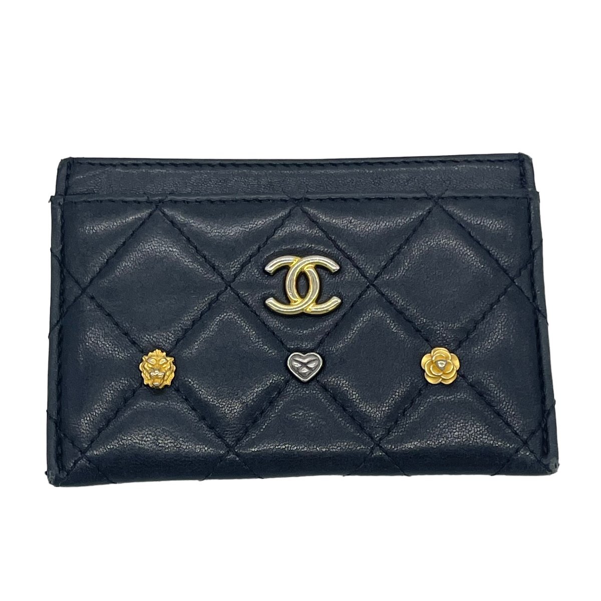 A821●CHANEL シャネル●カードケース　名刺入れ●ラムスキン　花　ライオン　黒ハート●ギャランティカード有　ブラック_画像1