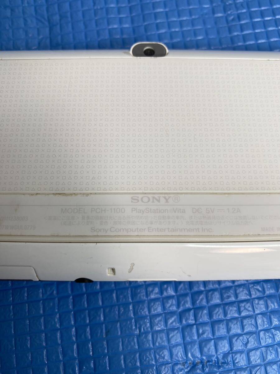 ソニー SONY PlayStation Vita PCH-1100 PSVita 本体のみ_画像5