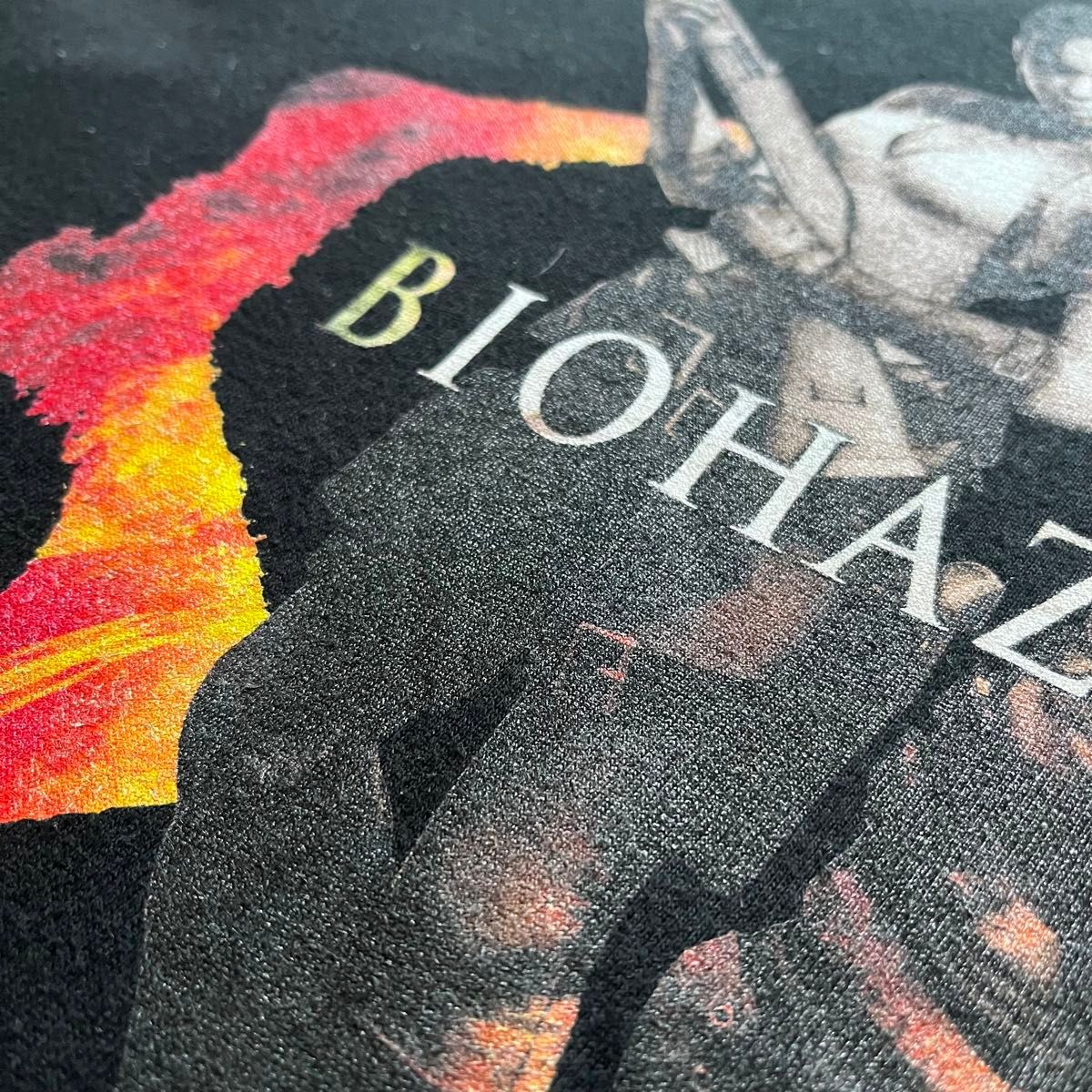 【00s BIOHAZARD5】Tシャツ　クリス　シェバ　ゲームT 古着