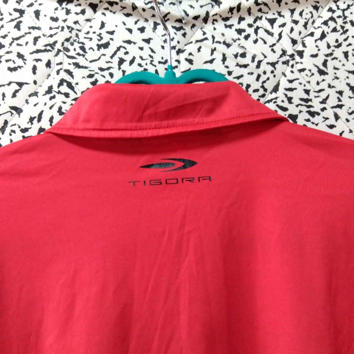 TIGORA　メンズ　ゴルフウェア　スポーツウェア　半袖シャツ　ハーフジップ