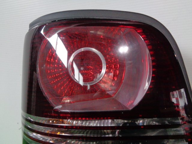  Volkswagen [ABA-1TBMY] оригинальный левый задний фонарь / задние фонари 