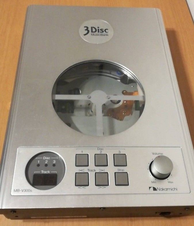 動作品・ACアダプター付属】Nakamichi CD視聴機 CDプレーヤー MB 動作品・ACアダプター付属】Nakamichi CD視聴機 CDプレーヤー MB