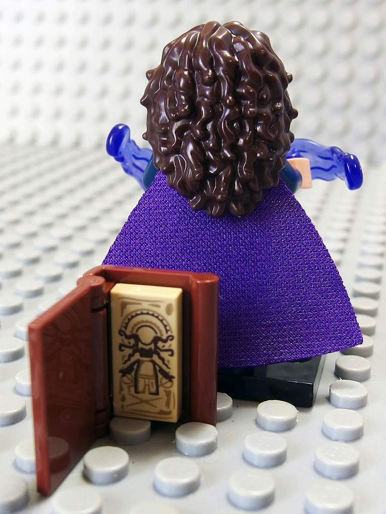 ★LEGO★ミニフィグ【Marvel Studios Sereis2】Agatha Harkness(7103901)_画像3