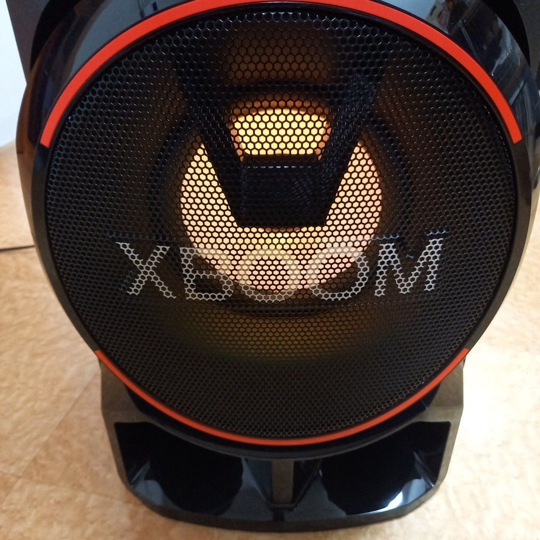 美品】2022年製 LG XBOOM ON9 DJスタイル スピーカー (リモコン 美品】2022年製 LG XBOOM ON9 DJスタイル スピーカー (リモコン