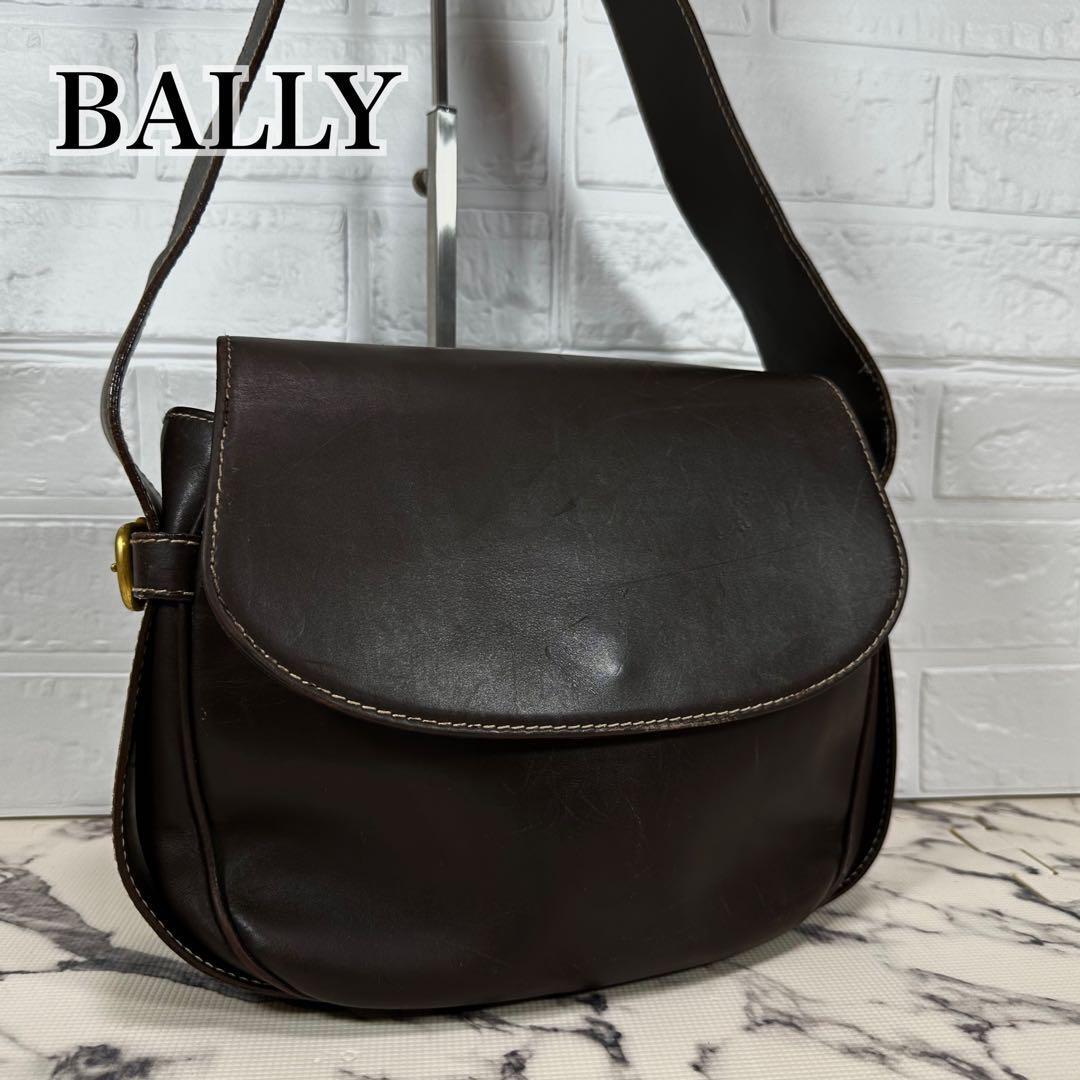 BALLY 　レザー　バッグ　ショルダーバッグ　肩掛け　斜め掛け　サコッシュ　ボディーバッグ　ヴィンテージ　ブラウン_画像1