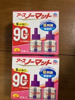 アース　ノーマット 取替ボトル　詰め替え　90日　無香料 　低刺激　2本入　2個セット_画像1