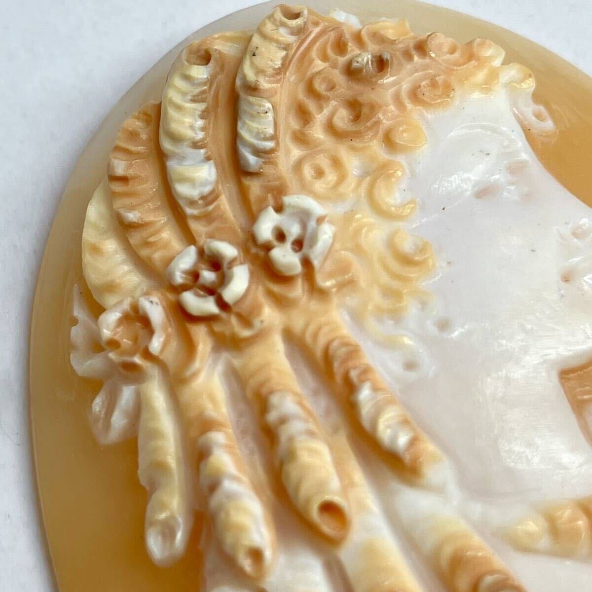 ★シェルカメオ10.4g★m 52ct 約55.3×41.0mm 貴婦人 CAMEO 花 アンティーク shell 繊細 ルース 宝石 物の画像2