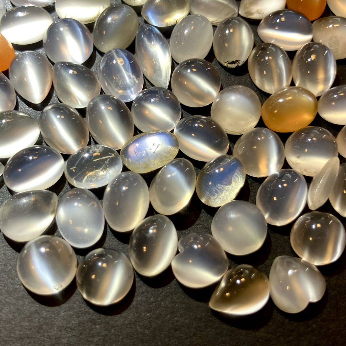 ★天然ムーンストーンおまとめ100ct★m ルース 裸石 宝石 ジュエリー jewelry moon stone シラー効果 パワーストーン カボション _画像2