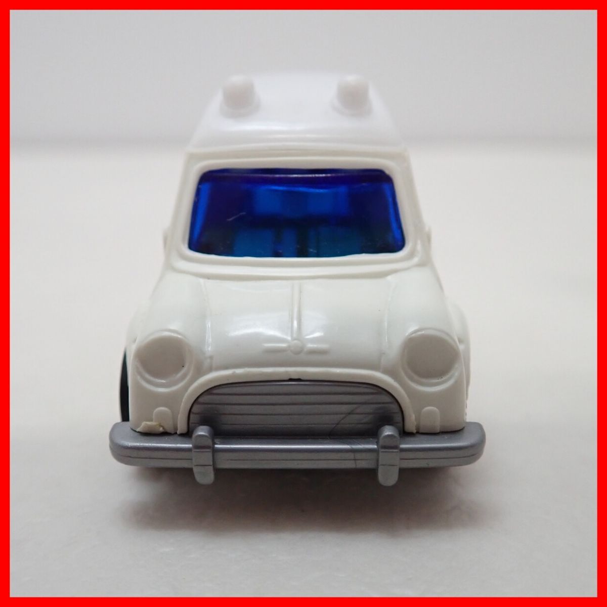 ☆チョロQ 日本製 A品番 A-31 ミニ タイプ II 救急車 白 MINI TYPE II AMBULANCE TAKARA タカラ【10の画像4