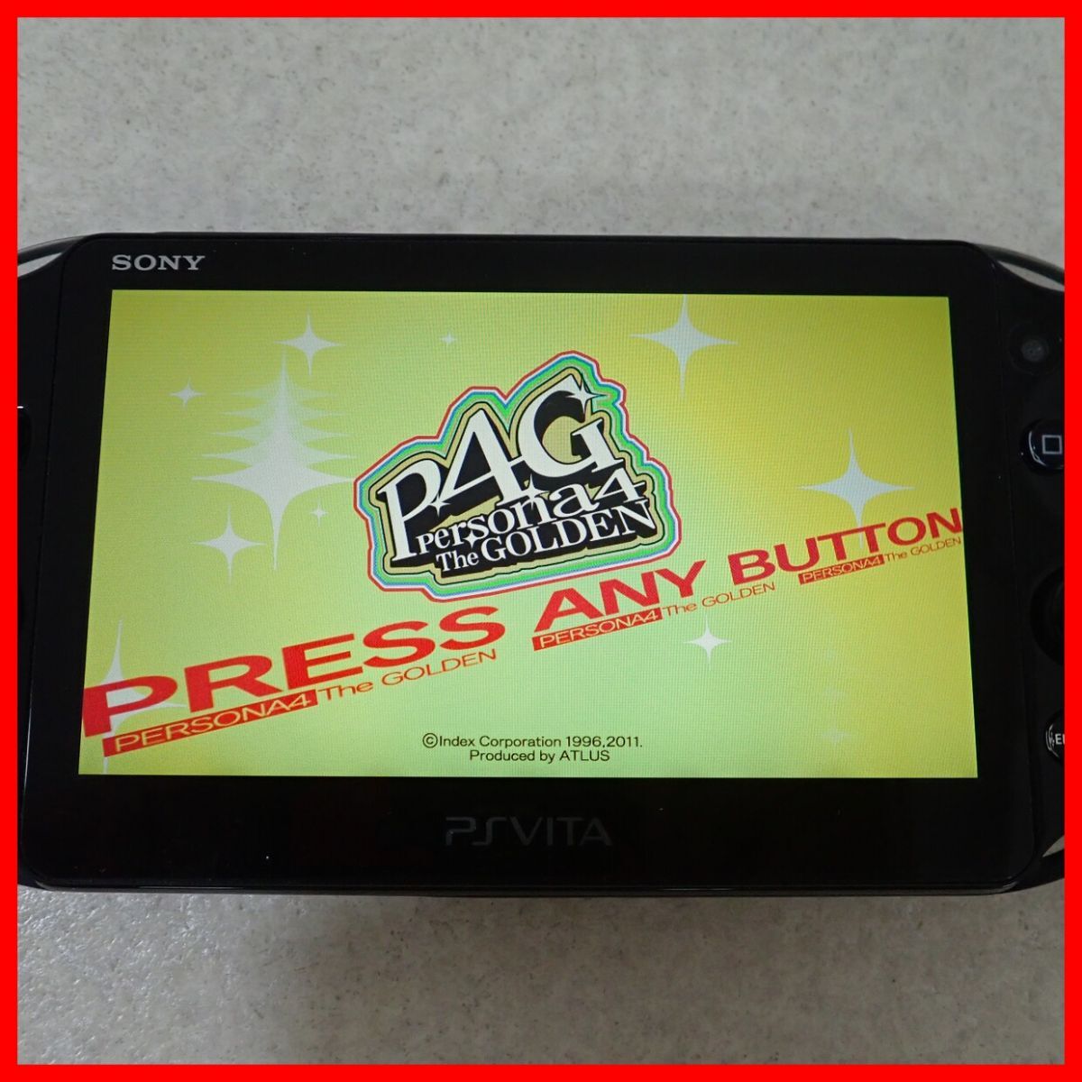  operation goods PSVITA PlayStation * Vita body PCH-2000 box opinion attaching + exclusive use memory card 8GB + soft Persona 4 The * Golden [10