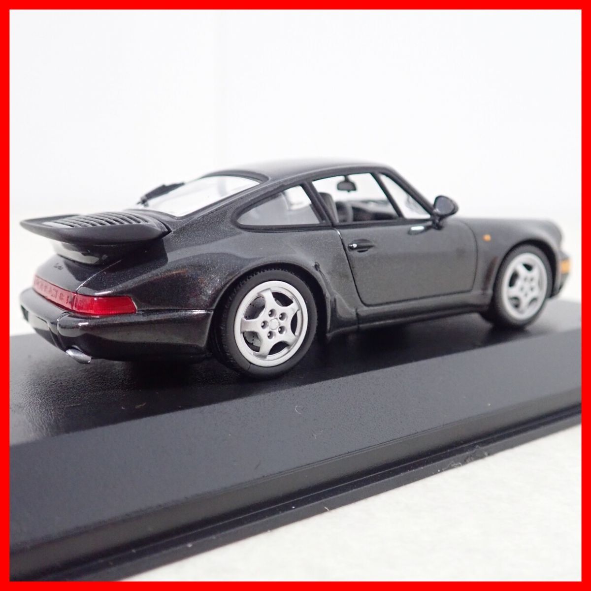 ☆PMA 1/43 ポルシェ 911 ターボ 1977 No.430069006/1990 No.430069109/2000 No.430069309 計3台セット Porsche 911 turbo MINICHAMPS【10_画像9