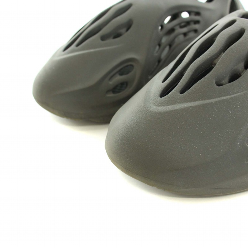 アディダス adidas イージーフォームランナーカーボン YEEZY FOAM RUNNER Carbon サンダル ラバー US11 29.5cm グレー IG5349 /YT メンズ_画像3