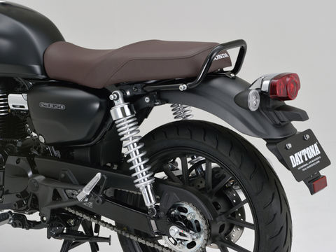 デイトナ サドルバッグサポート (ベルトループ一体型) 左側専用 ヘルメットホルダー付き GB350 ホンダ GB350 16888 DAYTONA_画像3