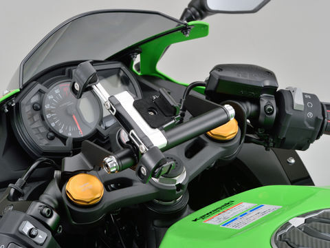 デイトナ 車種別マルチバーホルダー Ninja ZX-25R/ZX-4R SE カワサキ ニンジャ ZX-25R 19256 DAYTONA_画像4