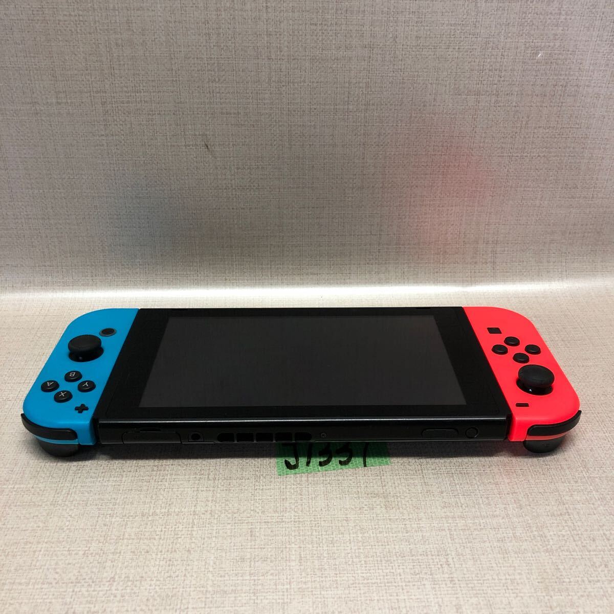 （J1337）Nintendo Switch ニンテンドースイッチ 本体 ゲーム HAC-001 任天堂 送料520円_画像2