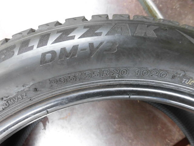 【店頭作業or発送のみ】◆タイヤのみ4本◆ブリヂストン ブリザックDMV3 235/55-20(235/55R20) 102Q 19年製レクサスRX ムラーノ ブレイザー_画像8