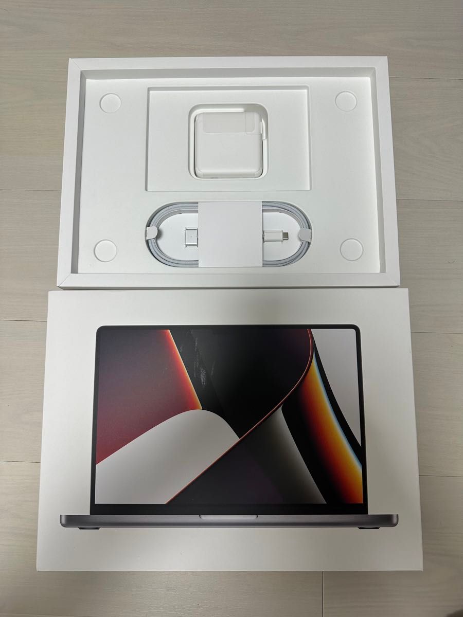 Apple MacBook Pro 14.2インチ スペースグレイ2021