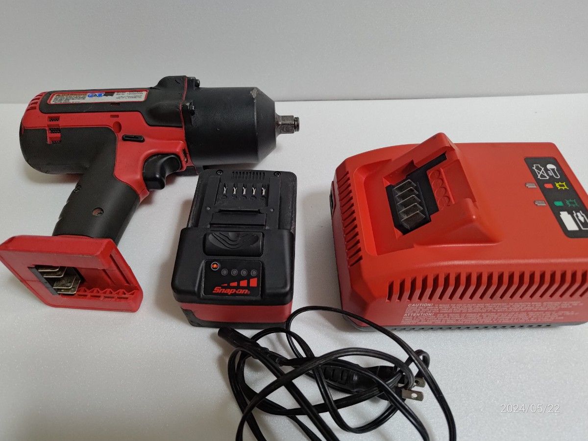 スナップオン 電動インパクトレンチ CTJ7850 中古動作品 18V スナップオン 電動インパクトレンチ CTJ7850 中古動作品 18V