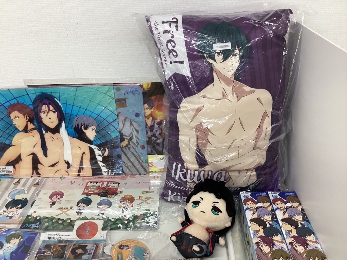 【同梱不可/現状】 Free! グッズ まとめ売り クッション ぬいぐるみ ミニフィギュア クリアファイル グラス 他の画像4