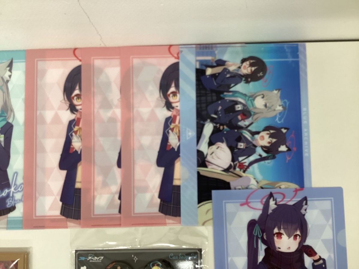 [ present condition ] blue archive goods set sale acrylic fiber stand tapestry can badge clear file other /bru red 