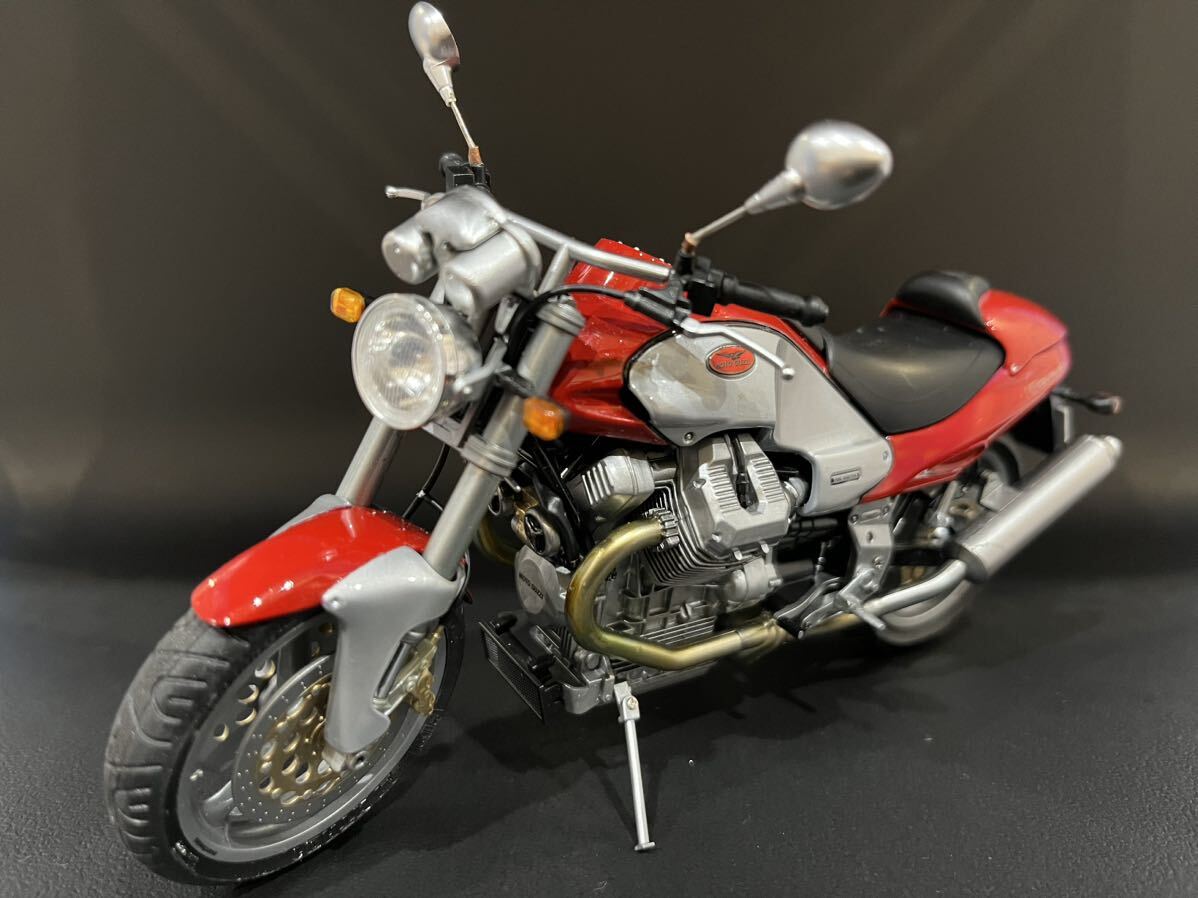完成品 MOTO GUZZI V10CENTAURO タミヤ 模型プラモデル 1/12 バイク オートバイシリーズNO69_画像1