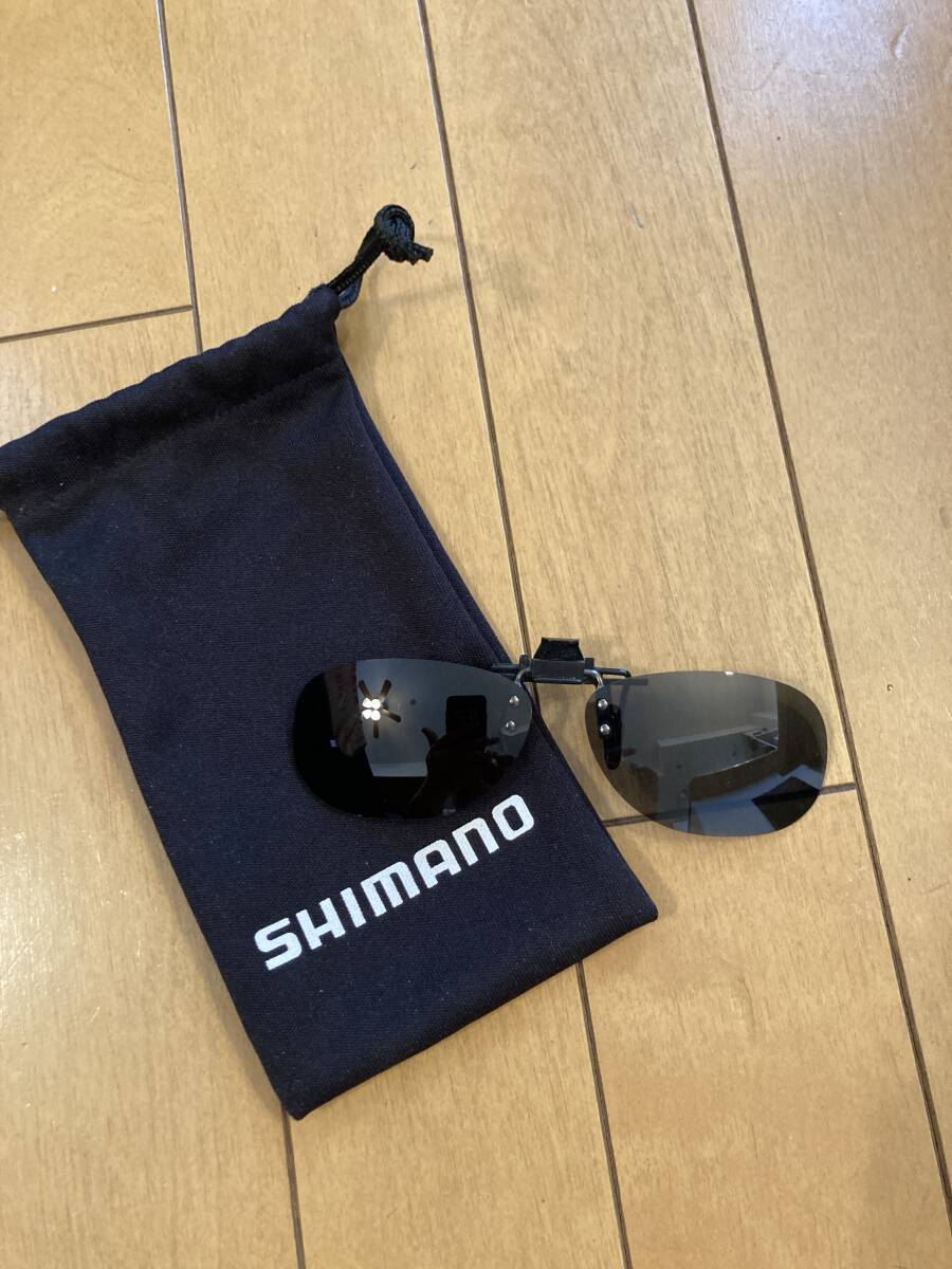 SHIMANO シマノ 偏光サングラスクリップの画像1