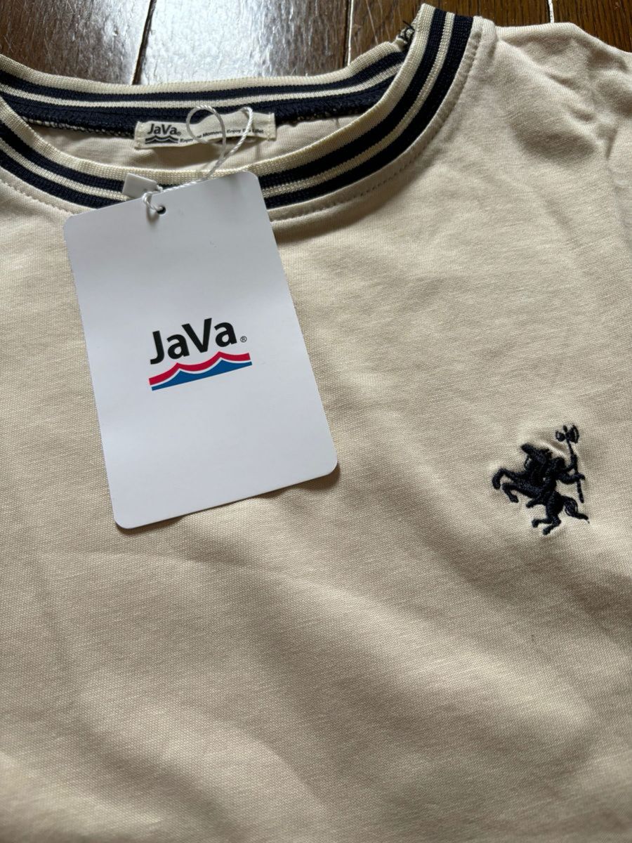 《JaVa ジャバコラボ》大人スポーティー。綿100%シルケット 配色刺繍Tシャツ　Mサイズ  アイボリー