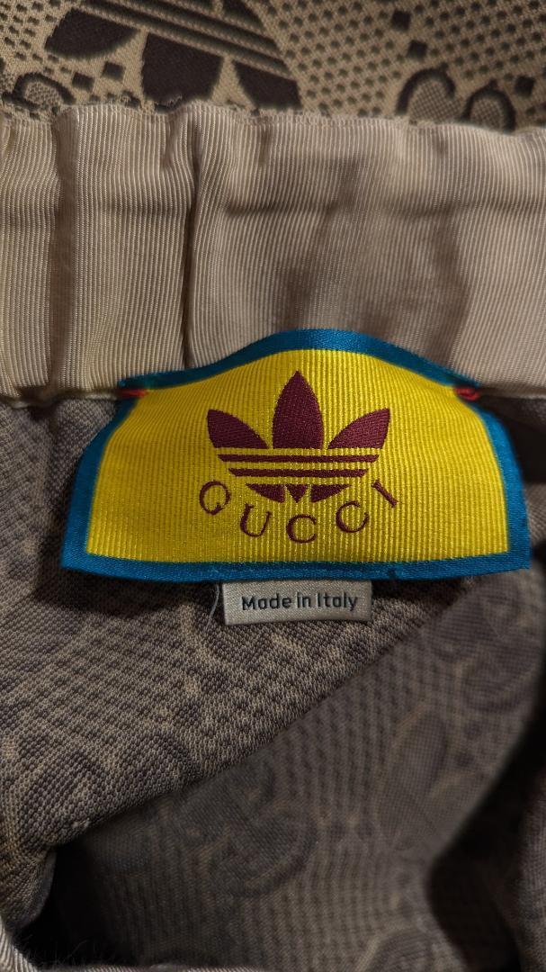 美品】22AW グッチ×アディダス GUCCI × adidas GG トレフォイル 美品】22AW グッチ×アディダス GUCCI × adidas GG トレフォイル