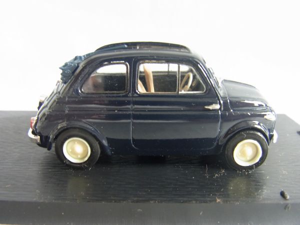  Blum 1/43 [ Fiat n-vo500 Economica aperta 1957( dark blue )]