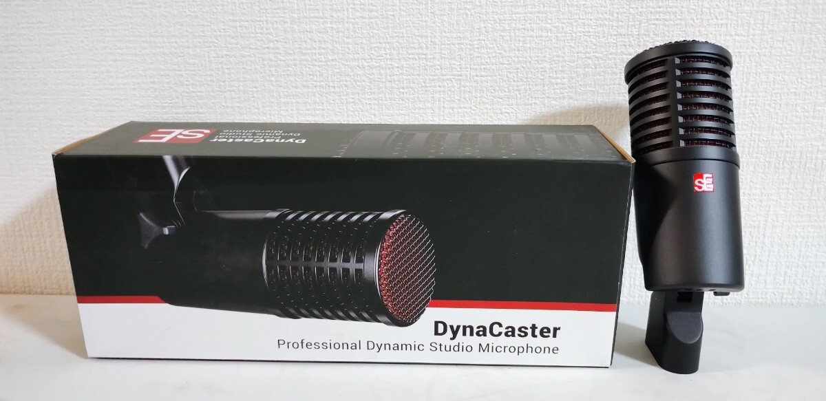 sE Electronics DynaCaster  микрофон   предусилитель  встроенный   динамик  микрофон  