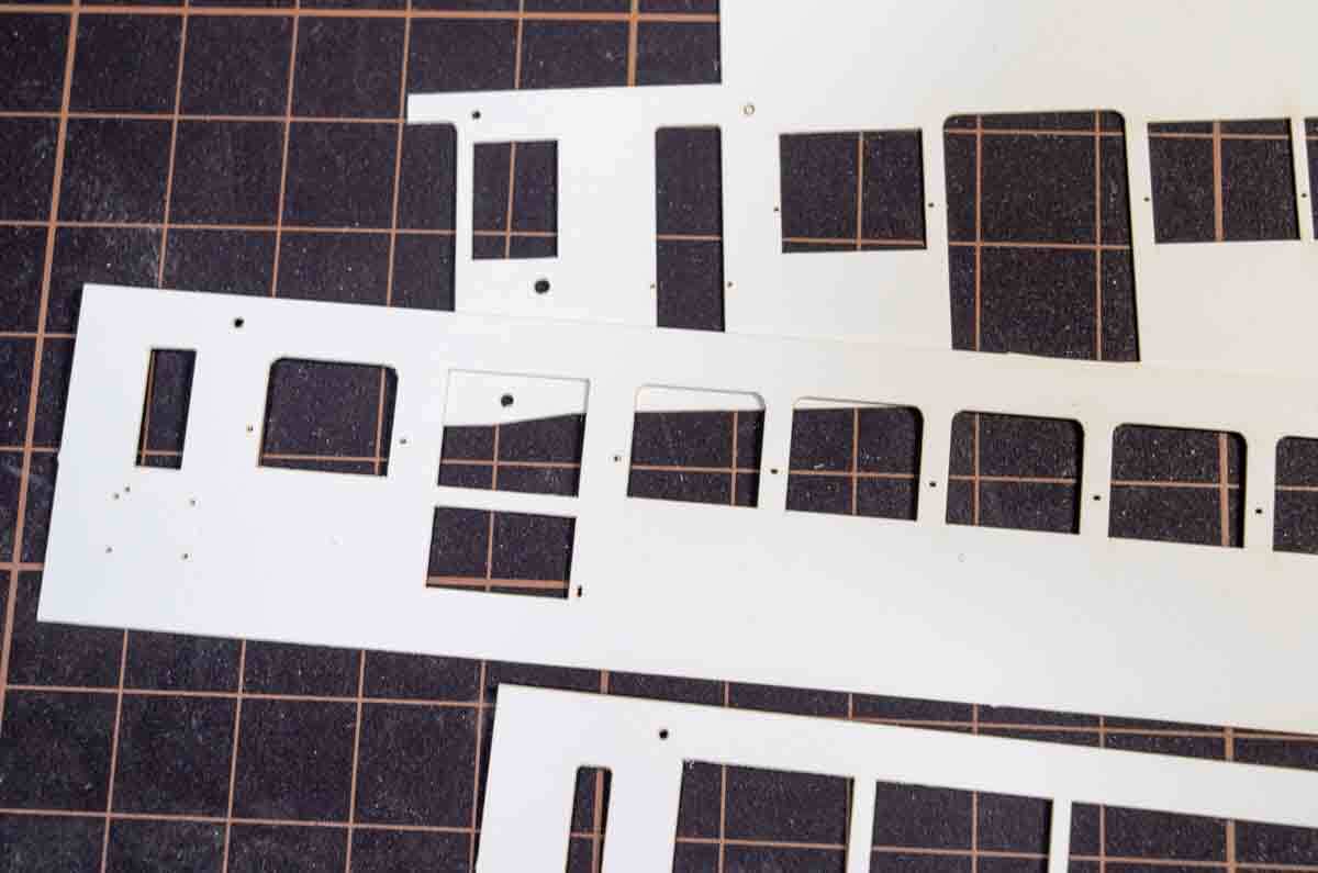 阪神８81型 「喫茶店」自家設計 レーザーカットペーパーキット 組立説明書付 HOゲージの画像5