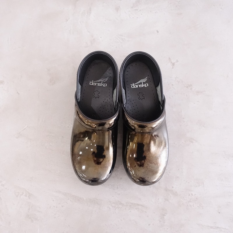 ダンスコ DANSKO *Professional パテントレザーシューズ 36/23*サボクロッグスエナメル黒0424(sh10-2404-59)【61E42】_画像2