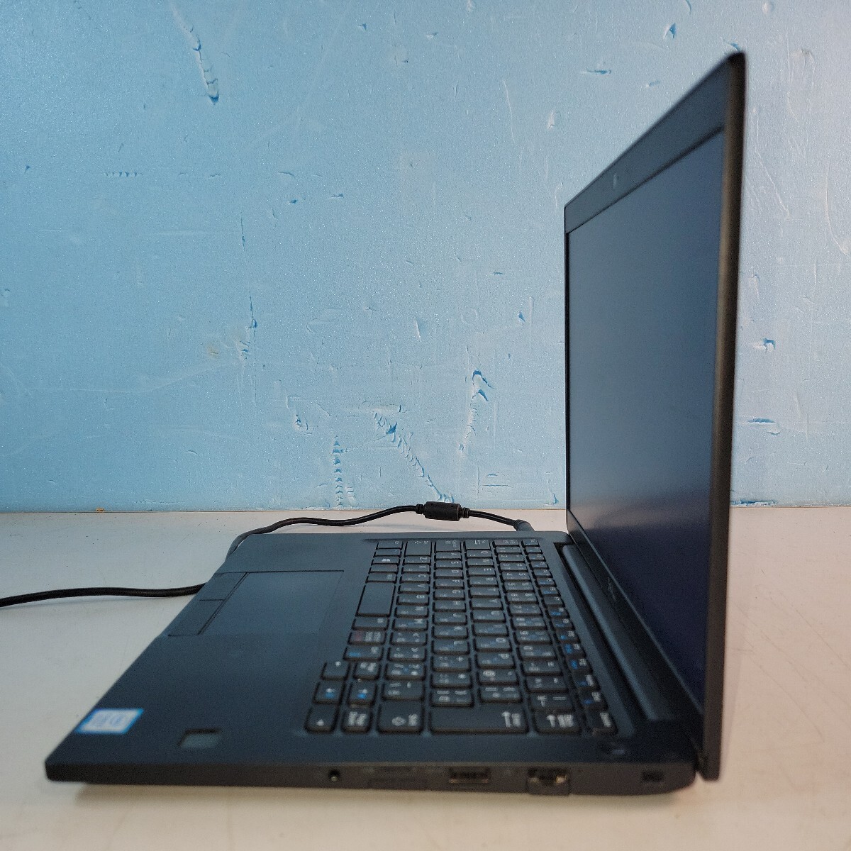 DELL Latitude 7390 ノートパソコン Win11Pro/i5第8/8GB/SSD256GB/ WEBカメラ/ Wifi/ HDMI 中古品 管理番号 2405187_画像9