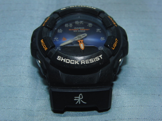 ＣＡＳＩＯ Ｇ−ＳＨＯＣＫ カシオ ジーショック Ｇ−１００ＢＴ 腕時計 アナログ・デジタル ２０ＢＡＲ防水の画像4