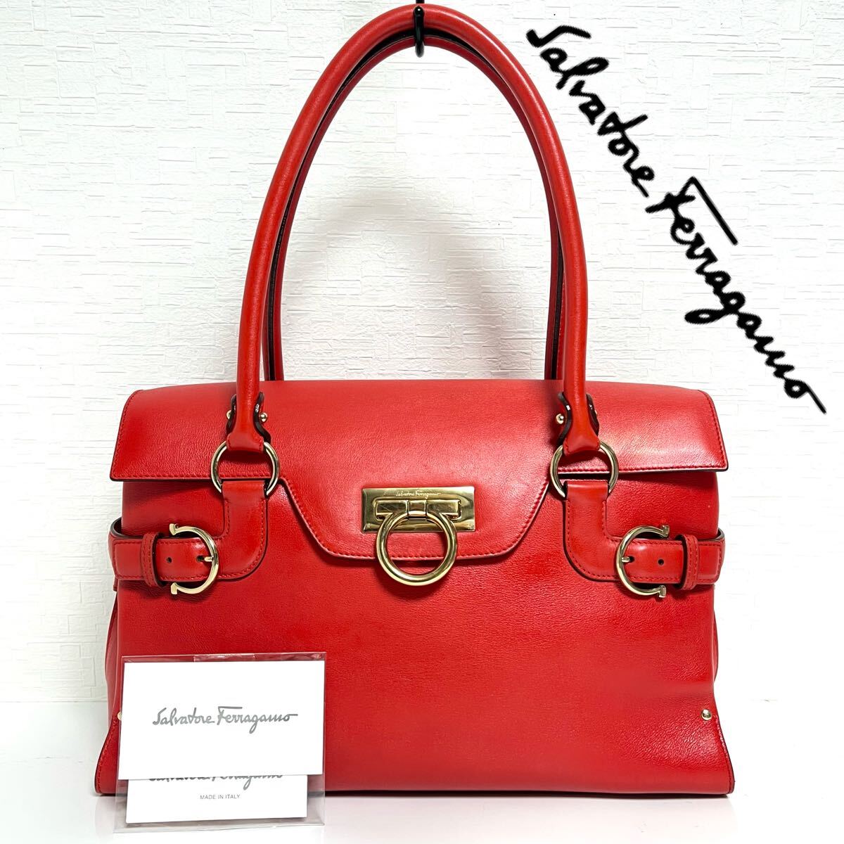 Salvatore Ferragamo サルヴァトーレ フェラガモ ガンチーニ Salvatore Ferragamo サルヴァトーレ フェラガモ ガンチーニ