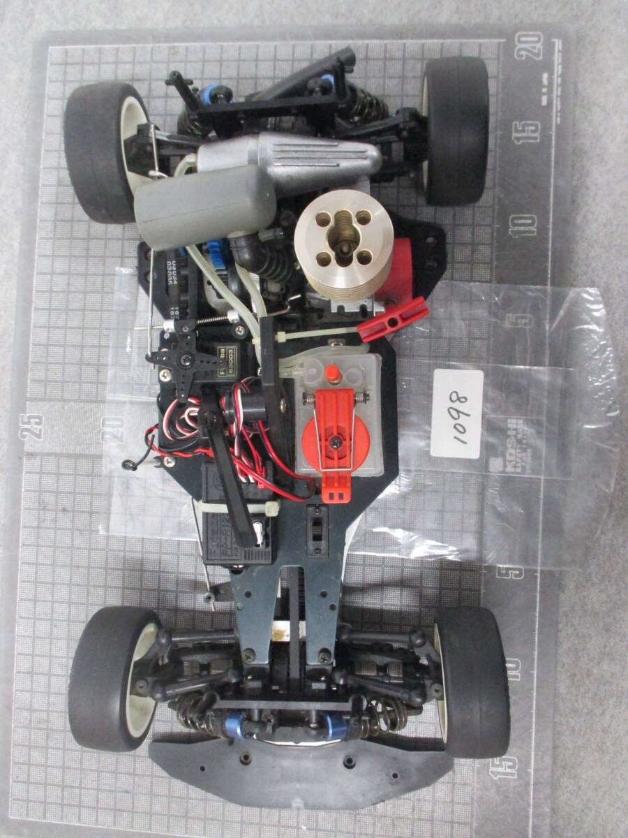 Yahoo!オークション - 1098 エンジンRCカー Kyosho シャーシ Yahoo!オークション - 1098 エンジンRCカー Kyosho シャーシ