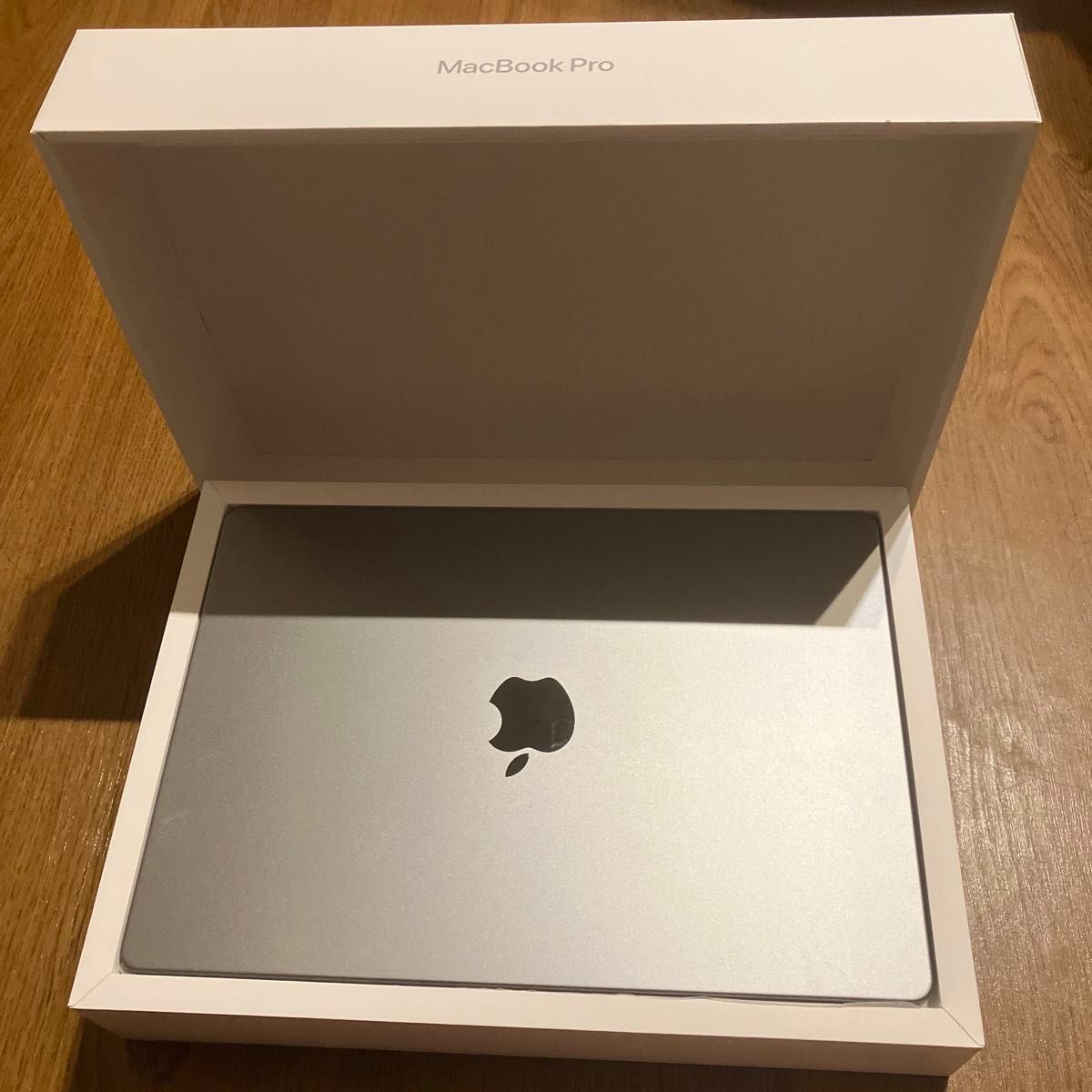 美品】MacBook Pro M3 /メモリ8GB/512G/AppleCare+ あり2026年11 美品】MacBook Pro M3 /メモリ8GB/512G/AppleCare+ あり2026年11