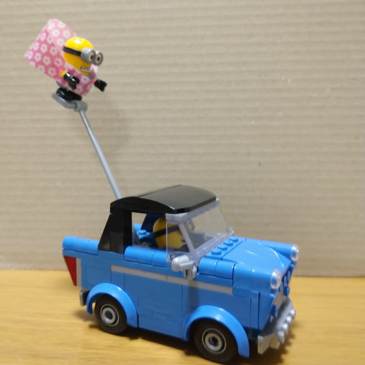 minions minion megablocks メガブロック 車 ミニカー フィグ ブロック フィギュア ミニオンズ ミニオン コレクション 置物 飾り figure_画像7