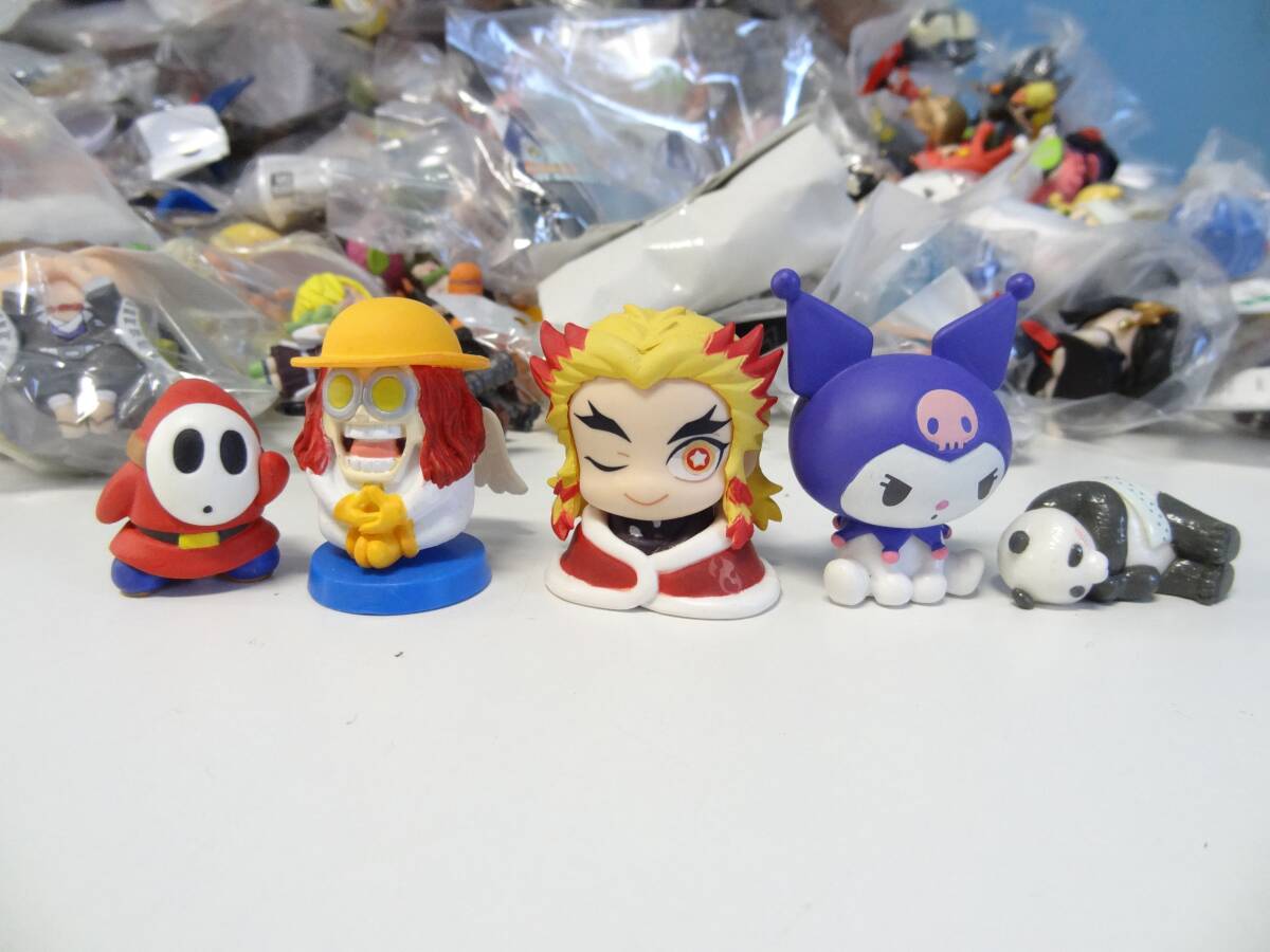  anime mini figure large amount 15. minute One-piece Dragon Ball .. around war Spy Family .... other present condition 4/30 summarize ⑥ Y2024050715