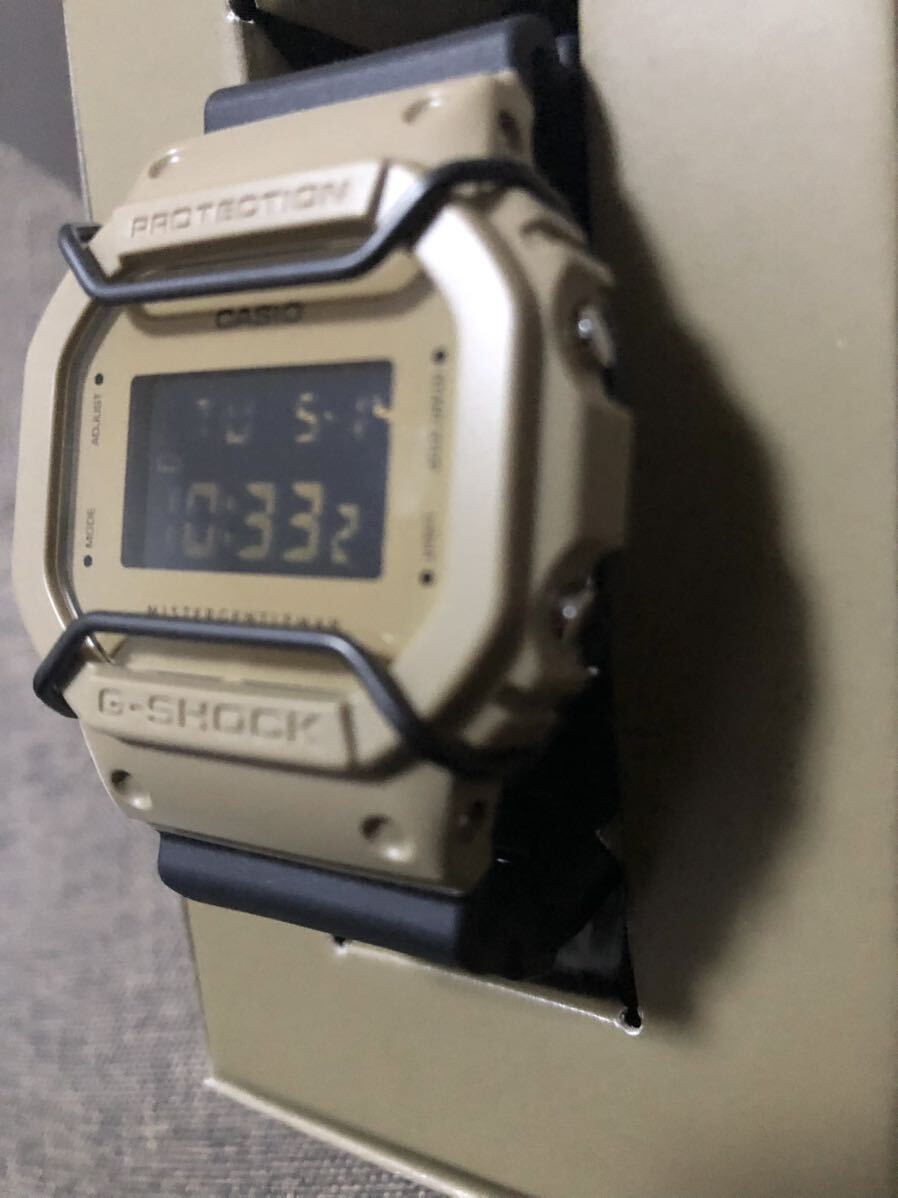 【MR.GENTLEMAN】MISTERGENTLEMAN ×G-SHOCK DW-5600E ミスタージェントルマン Gショック 腕時計 箱付き 美品 稼動品_画像6