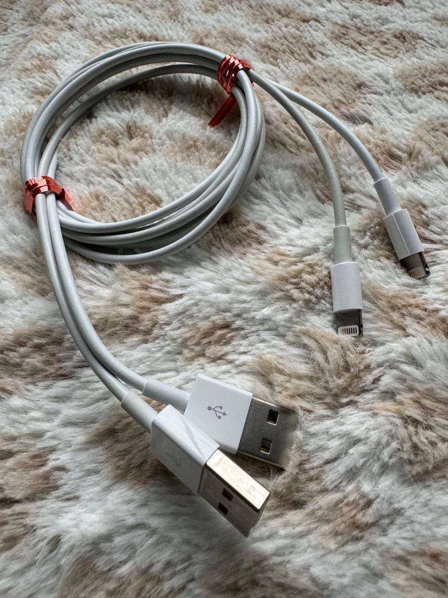 【USB-A - Lightning ケーブル】1m 2本セット 充電確認済み  USED品