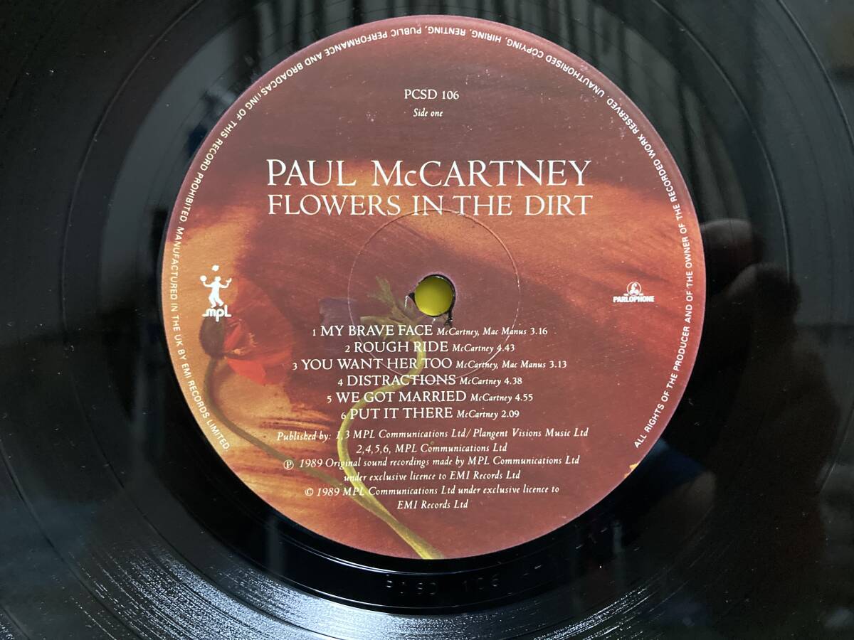 【LP】PAUL McCARTNEY ☆ Flowers In The Dirt 89年 UK Parlophone アナログ 80年代 名盤 Elvis Costello 7インチ ポストカード付き 良品の画像4