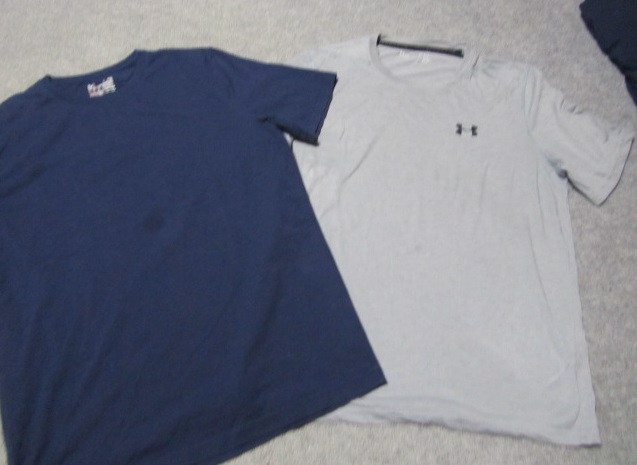 * postage included * Under Armor T-shirt set sale LG size 8 sheets 