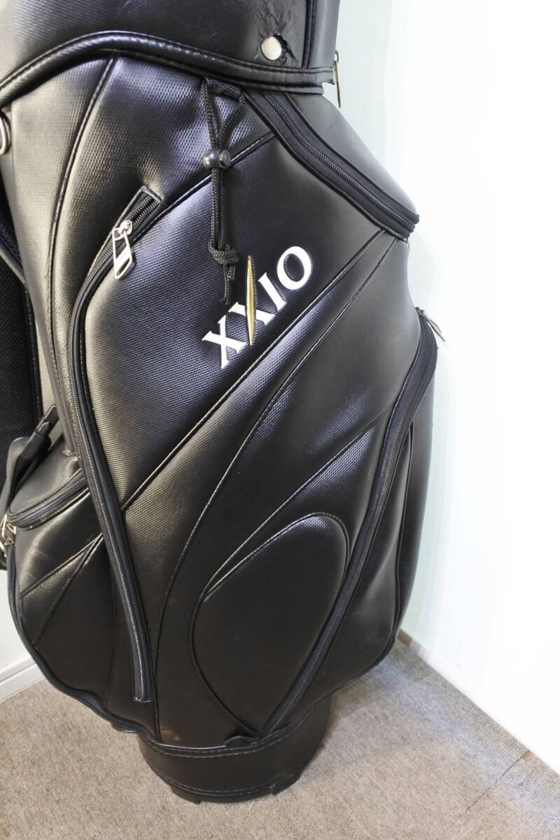 【KSD/F/91】ダンロップXXIOゼクシオのゴルフ用キャディバッグ 黒色 　フード状態良くない　ユースド ファスナー作動問題なし。_画像3