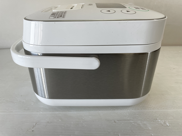 【良品】Haier マイコンジャー炊飯器 JJ-M31D 2021年製 通電確認済み 3合炊き 4mm極厚釜 ステンレス調デザイン 銅コート ヘルシーメニュー_画像8