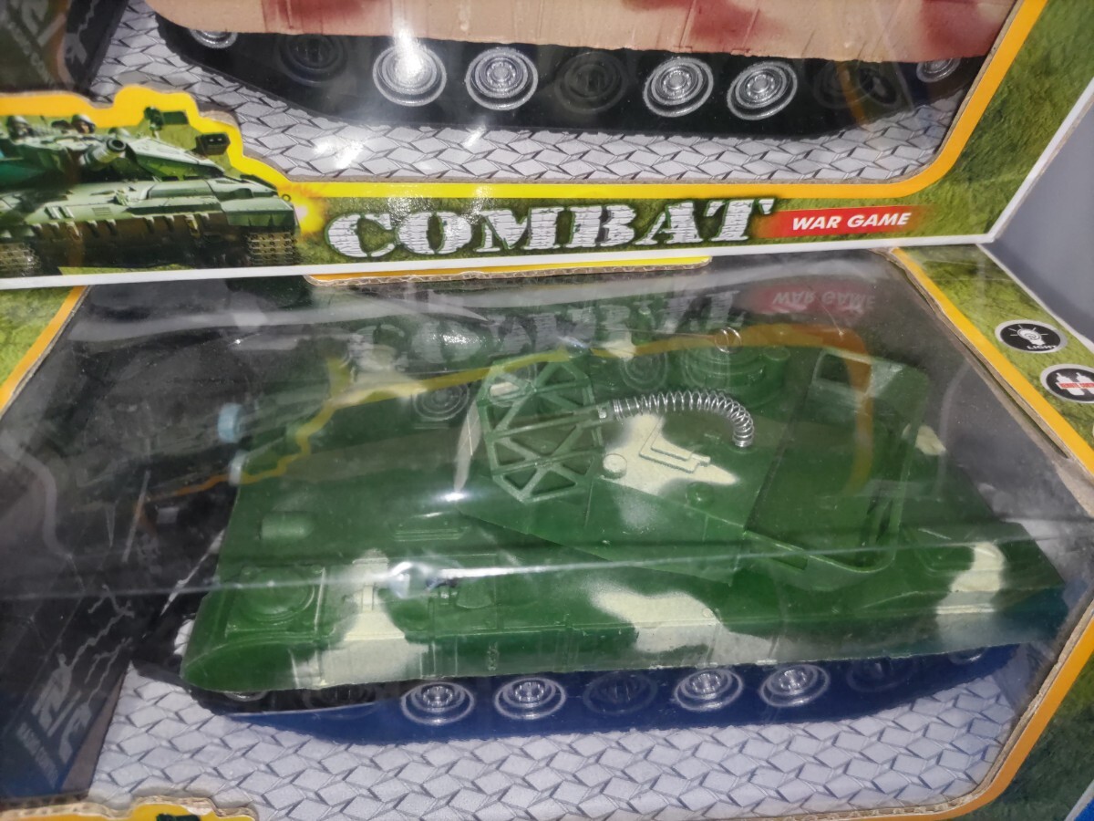 即決価格 2個セット【未開封品】R/C COMBAT 戦車 迷彩柄風 ラジコン ラジコンカー 軍車両 同梱可能_画像2