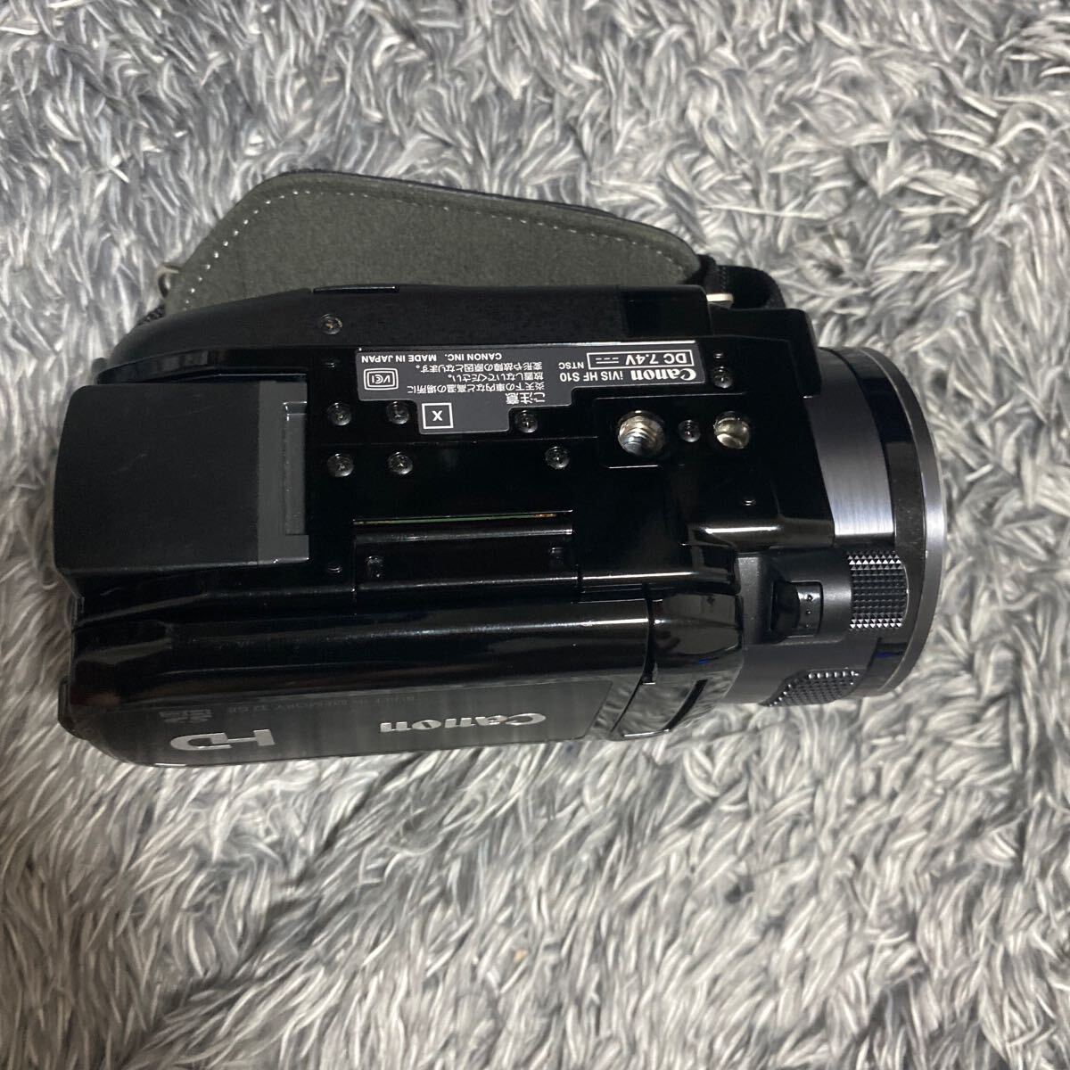 Canon デジタルビデオカメラ iVIS HF S10 未確認　ジャンク　キャノン_画像4