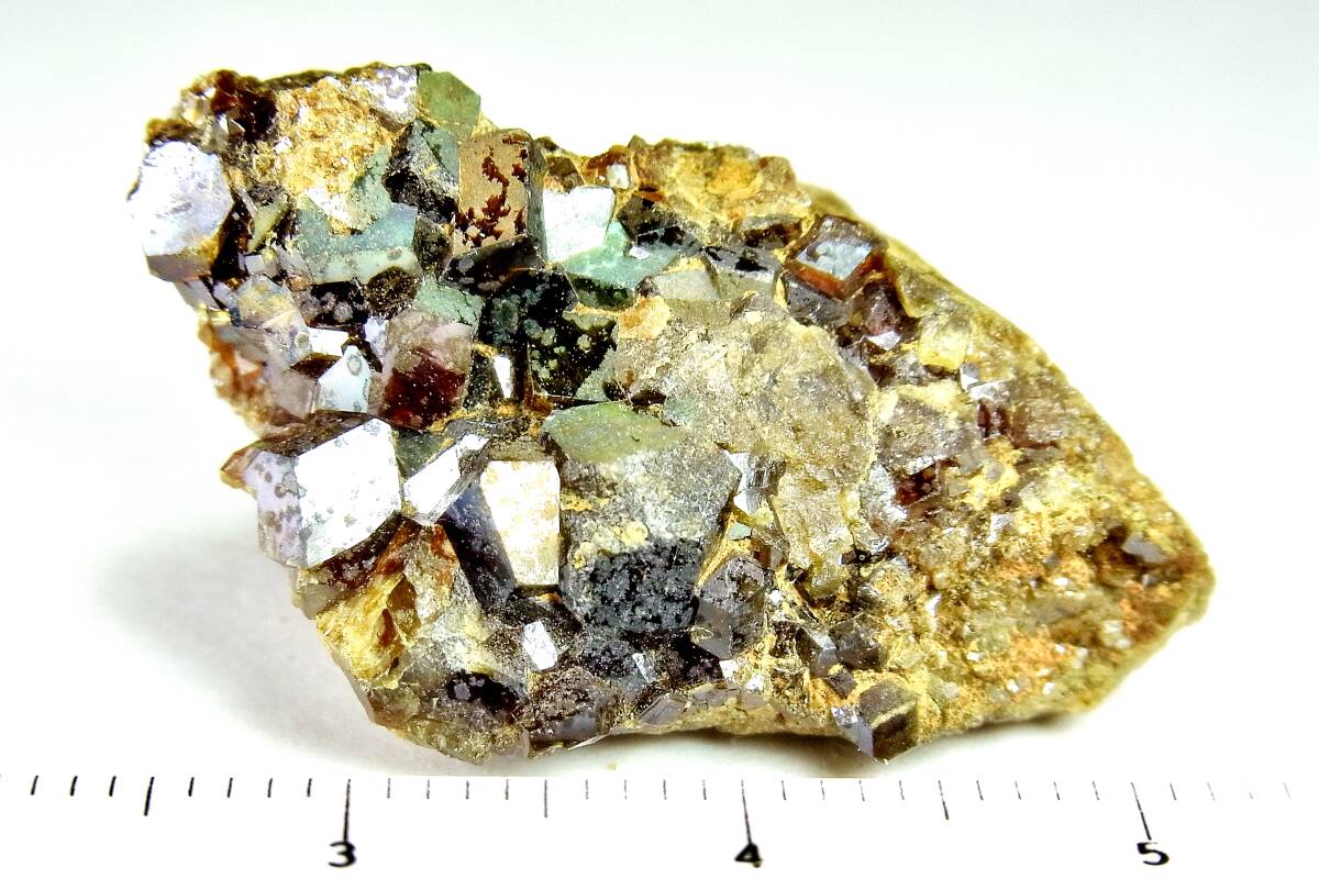[国産鉱物]　レインボーガーネット小群晶・奈良県産　E74_画像3