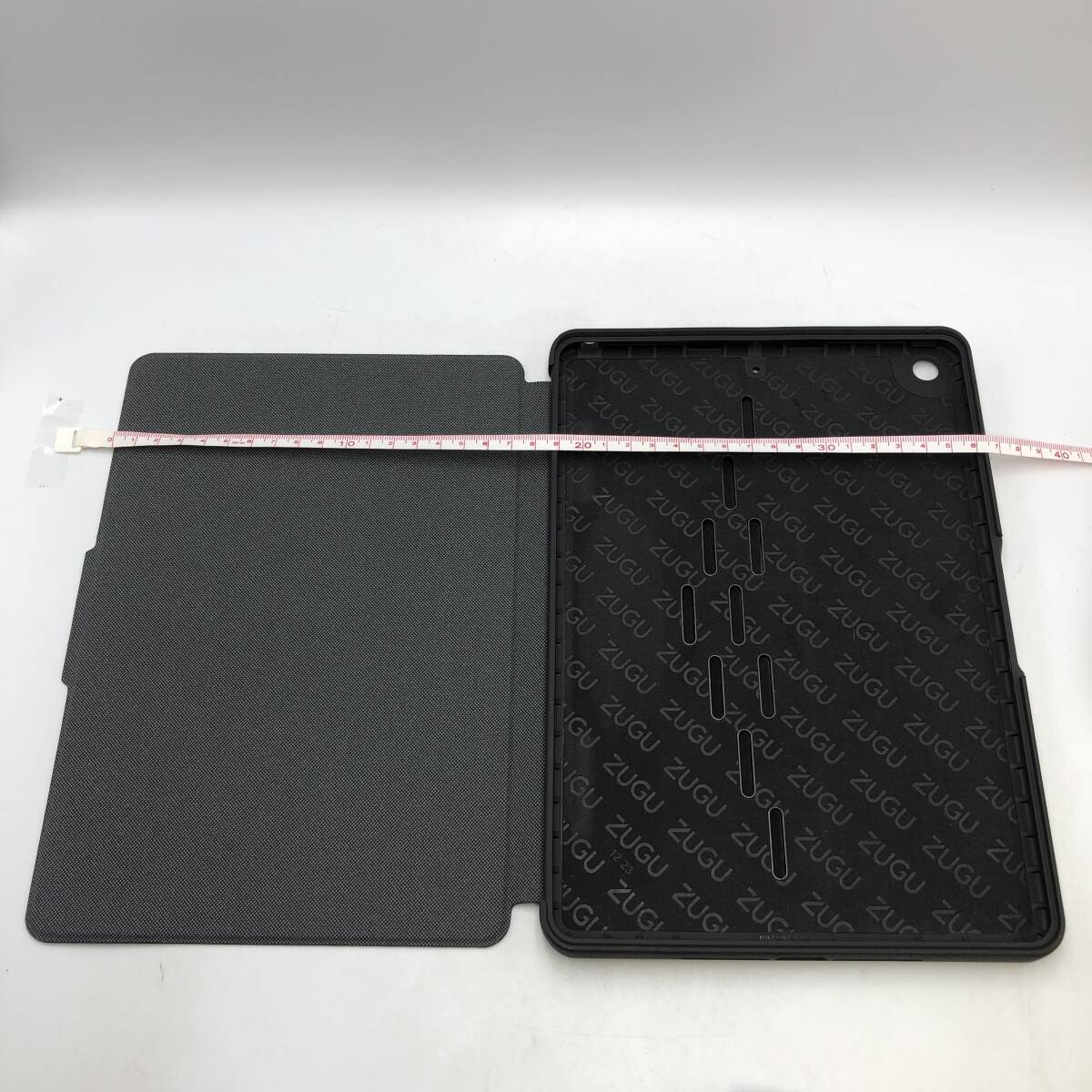 ZUGU iPad 第9 / 8 / 7世代 ケース 10.2インチ 極薄 落下衝撃保護 ペンホルダー スマートカバー ブラック /Y21698-X2_画像7